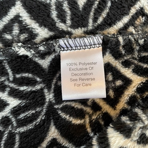 Vera Bradley Bathrobe Hooded Pockets Plush Comfy Cozy Warm Black White L/XL - Picture 5 of 7